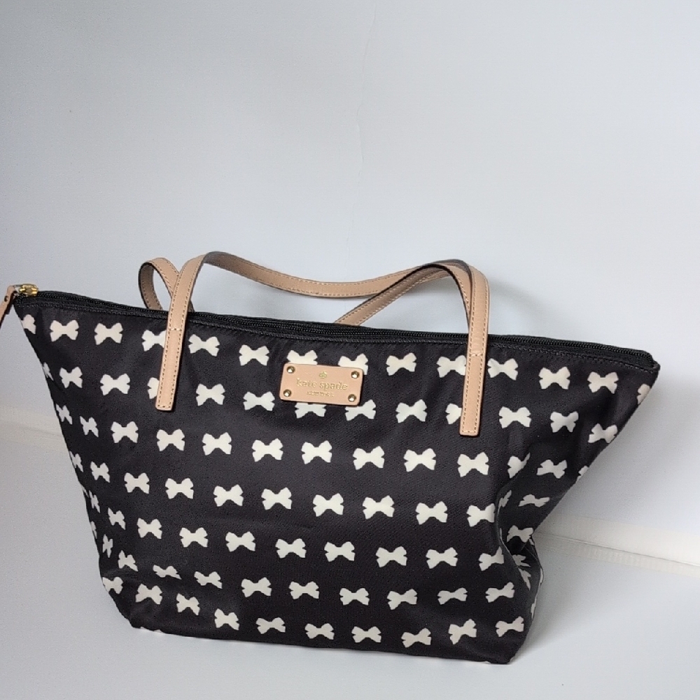 Kate Spade Black and White Tote Bag